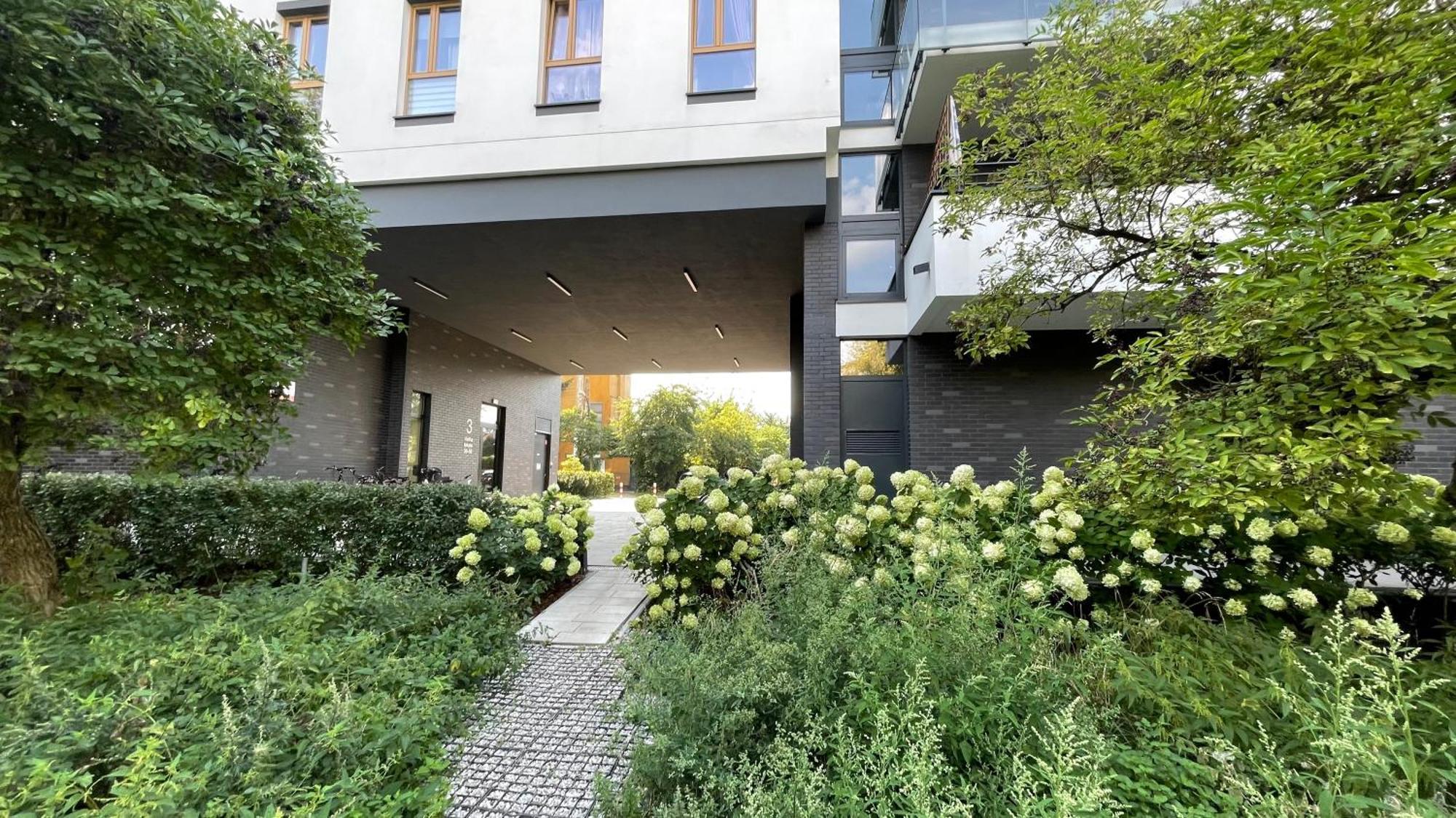 Apartamenty Warszawa Centrum Wlodarzewska 30 Varsóvia Exterior foto